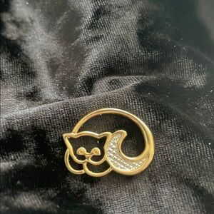 Vintage Avon Gold Cat Lapel Pin with Silver Accents